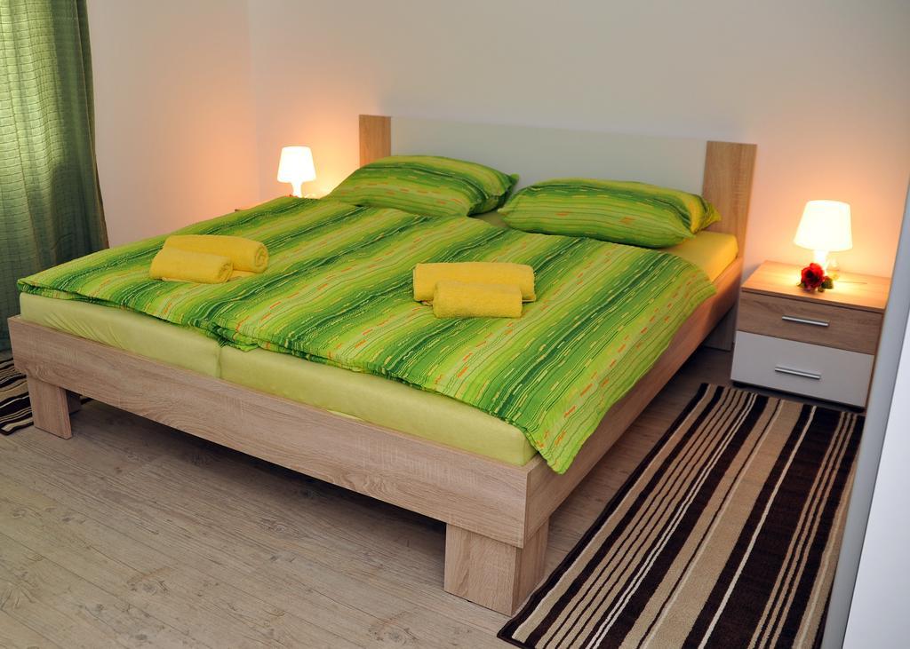 Apartments Zugec Selište Drežničko Rom bilde