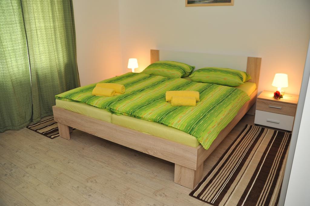 Apartments Zugec Selište Drežničko Rom bilde
